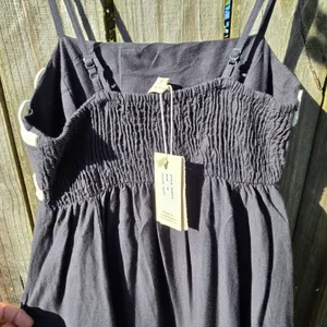 NEW SIM & SAM Linen Blend Navy w/White Trim Tiered Midi Dress M thumbnail 9