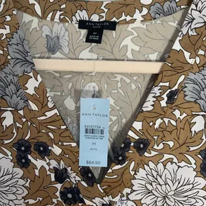 Ann Taylor‎ Brown and white blouse NWT size MP thumbnail 2
