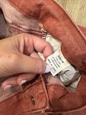 Women’s High-Rise Wide Leg Jeans in Rust thumbnail 3