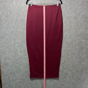 GO Couture Burgundy‎ knit Maxi Pencil Skirt Size L Stretchy Pull On thumbnail 2
