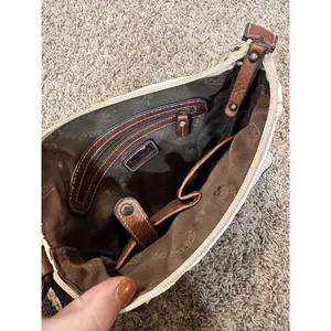 BOC Born Concept Crossbody Handbag Cream Brown Zip Top‎ Organizer Purse Bag thumbnail 6