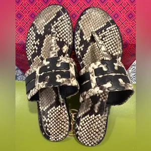 Tory Burch Leigh Snakeskin print Sandals, size 7.5, Like New!! thumbnail 11
