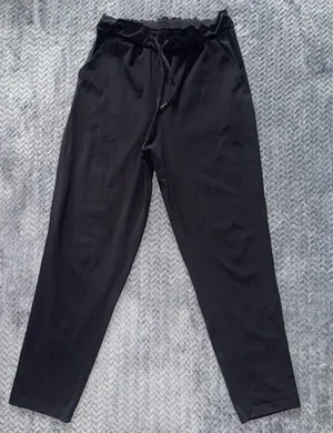 Lululemon‎ Women's Jogger Pants On The Fly Luxtreme Black Size 6 thumbnail 1