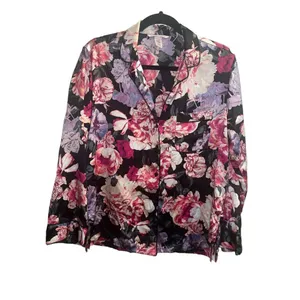 ✨Victoria’s Secret black satin floral pajama Sz XS Top✨ thumbnail 2