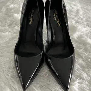 Saint Laurent YSL Anja Black 110 Patent Leather Pumps Shoes Italy Sz 39.5 39 1/2 thumbnail 2