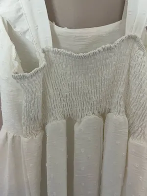 white dress Size M thumbnail 4