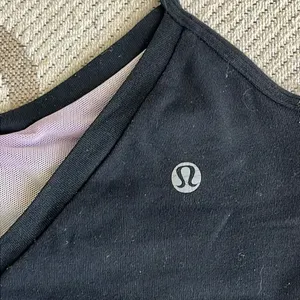 Lululemon black no padding yoga lounge light support bra thumbnail 5