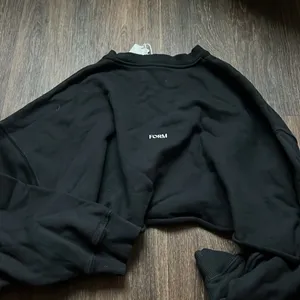 The Form Black Sweater Size undefined thumbnail 3