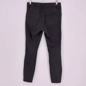 Good American Good Legs Skinny Jeans Women’s Size 8 in Black thumbnail 9