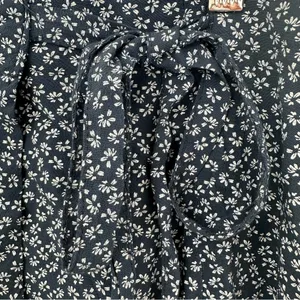 Brandy Melville Navy Floral Wrap Skirt thumbnail 6