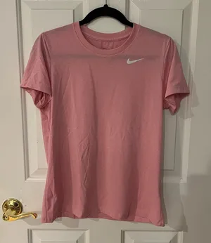 Nike Tshirt thumbnail 1