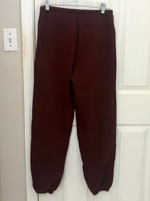 SKIMS Jogger Sweatpants in Burgundy thumbnail 5