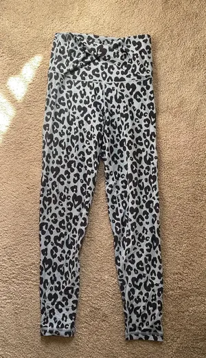 Aerie Blue Cheetah Leggings thumbnail 1