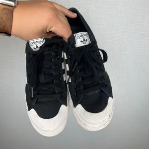 Adidas Nizza‎ Platform Black White Canvas Sneakers FV5321 Womens Size 9 thumbnail 2