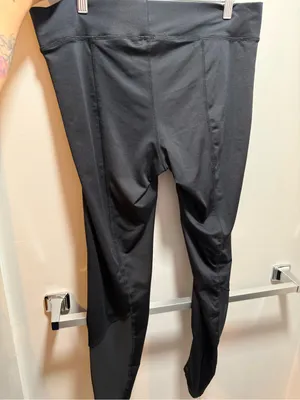 H&M Black Men's Performance Leggings thumbnail 4