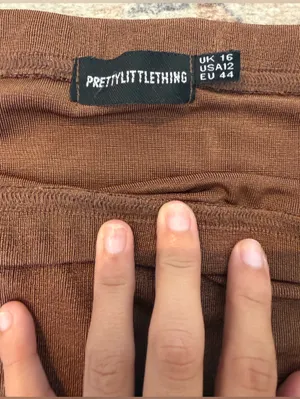 PrettyLittleThing Brown Mini Skirt thumbnail 3