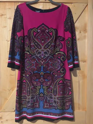 ⁠Muse‎ Pink & Blue Paisley Knit Shift Dress Quarter Sleeve Zip Back Size 10⁠ thumbnail 1