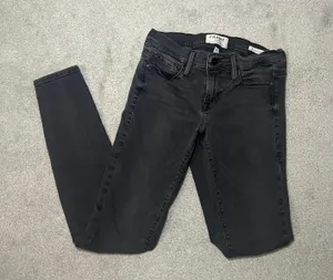 Le Skinny de Jeanna | Size 26 | Black Denim I Revolve Brand thumbnail 1