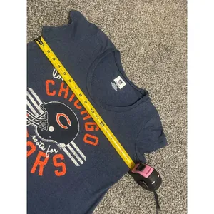 NFL Team Apparel Chicago Bears Short Sleeve Scoop Neck shirt L thumbnail 6
