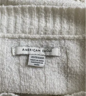 American Eagle Off white lightweight sweater thumbnail 3