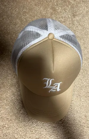 LA tucker hat thumbnail 3