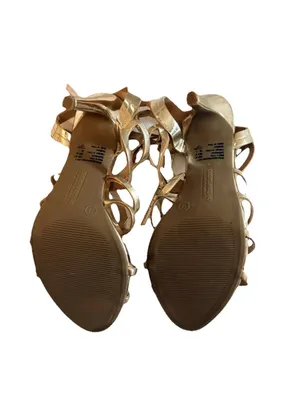 Christian Siriano for Payless Gold Strappy Stiletto Open Toe Synthetic Heels 9 thumbnail 4