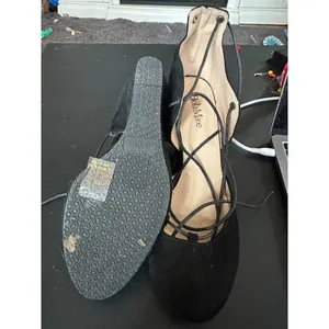 Bella Marie‎ Black Lace Up Wedge Heels in 8.5 thumbnail 2