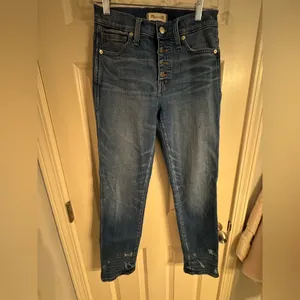 Madewell, size‎ 26, Slim Straight Jeans: Distressed Button-Front Edition thumbnail 4