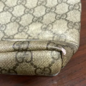 Vintage Gucci GG Supreme Monogram Small Crossbody Flap Bag thumbnail 9