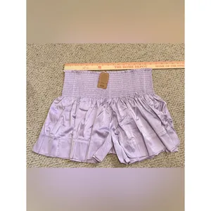 Natural Life NWT Lilac Lavender Smocked Satin Flowy Shorts L XL Boho Cottage thumbnail 4