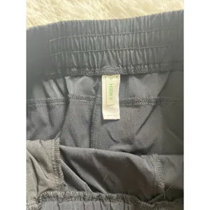 Halara Athletic Hiking Shorts Women XL Black Zipper Pockets Nylon Stretch thumbnail 5