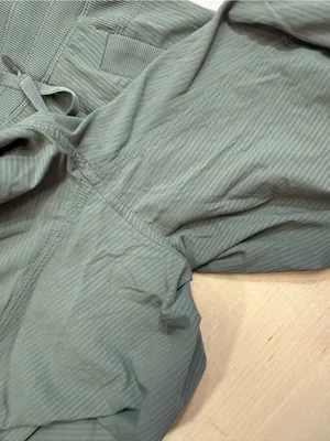 Lululemon Dance Studio Mid-Rise Pant Full Length Army Green Size 6 thumbnail 8