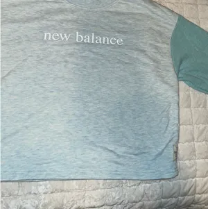 New balance color block sweater sweatshirt thumbnail 2