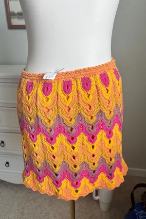 Free‎ People Crochet Mini Skirt Womens Small Orange Excellent Boho Chevron thumbnail 1