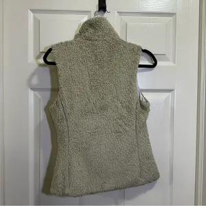 Women’s Patagonia Los Gatos Fleece Vest Cream Tan Size Small thumbnail 4