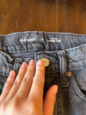 Old Navy Barrel Jeans thumbnail 3