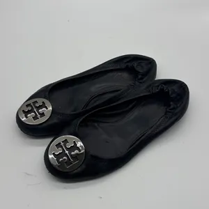 Tory Burch Minnie Travel Ballet Flats Black Leather Silver Logo Medallion thumbnail 3