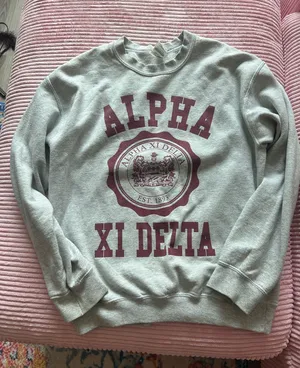 Alpha Xi Delta Gildan Sweatshirt thumbnail 1
