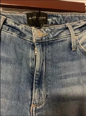 Black Orchid Flare Jeans thumbnail 4