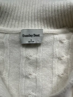 Aritzia Sunday Best Cream Cable Knit Wool Blend Cropped Long Sleeve Sweater S thumbnail 4