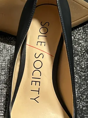 Womens sz7.5 Sole Society Luneiras classic black leather pointed toe pumps thumbnail 9