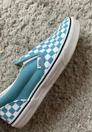 Vans Shoes thumbnail 2