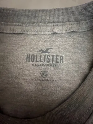 Hollister Olivia Rodrigo Baby Tee thumbnail 3