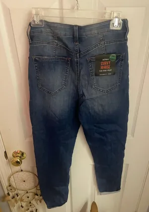 Celebrity Pink Jeans thumbnail 2