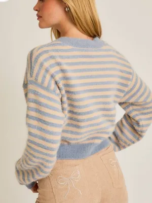 NWOT Le Lis Blue Striped Fuzzy Cropped Cardigan thumbnail 4
