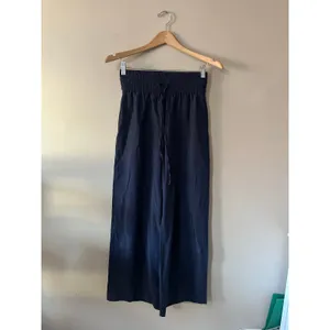 OPEN EDIT Drawstring Wide Leg Pants In Navy Blazer Size S thumbnail 2