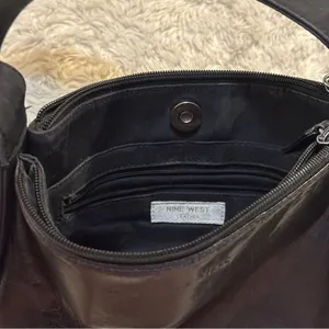 Vintage 90s Nine West Genuine Leather Black Shoulder Bag Silver Nylon thumbnail 11