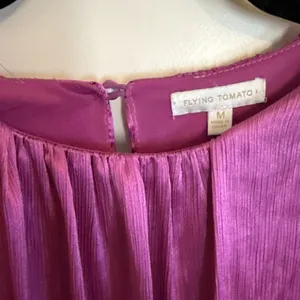 Flying Tomato Orchid‎ Long Sleeve Bubble Top Size Medium thumbnail 4