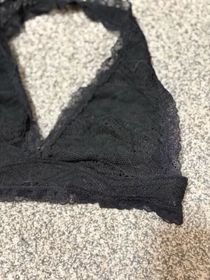 Zenana Scalloped Floral Lace Halter Bralette thumbnail 3