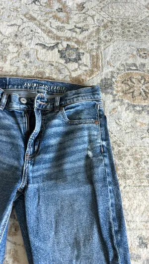 American Eagle Super High-Rise Straight Jeans thumbnail 6